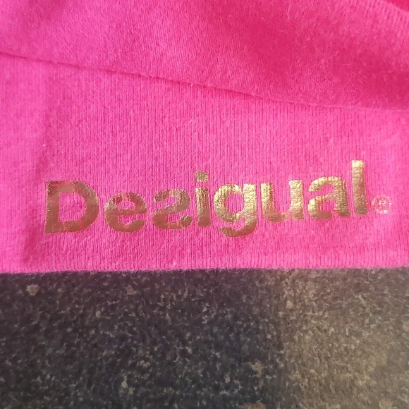 Desigual shirt and skirt set. Size 9/10. Worn once.